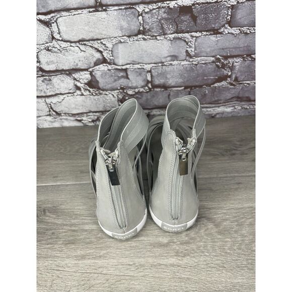 Sorel Out ‘N About Plus Light Grey Textile Spandex Strap Sandals Women 12M US/43 - Picture 4 of 16